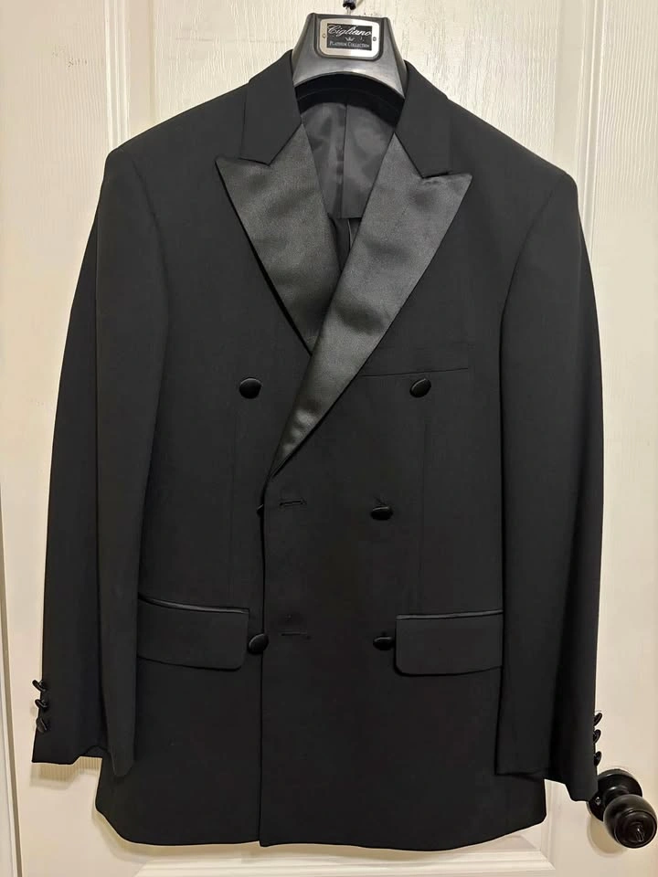 SUIT COLLECTION