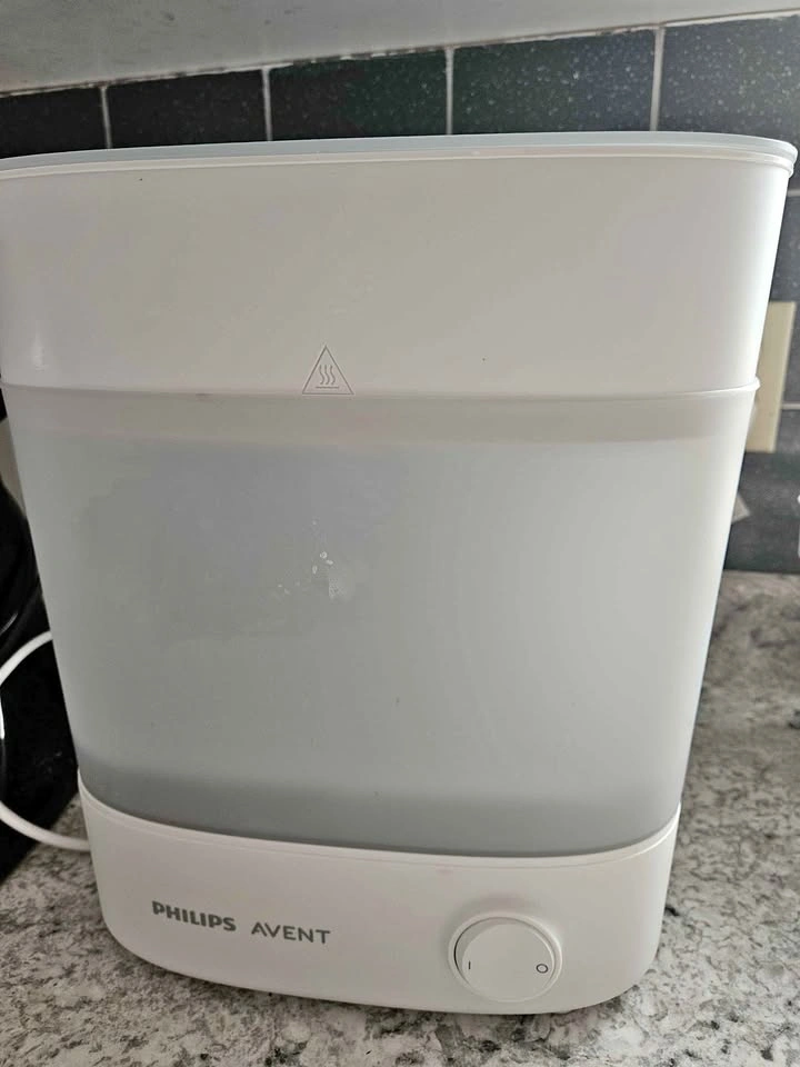 Philips Avent Electric Steam Sterilizer🏈
