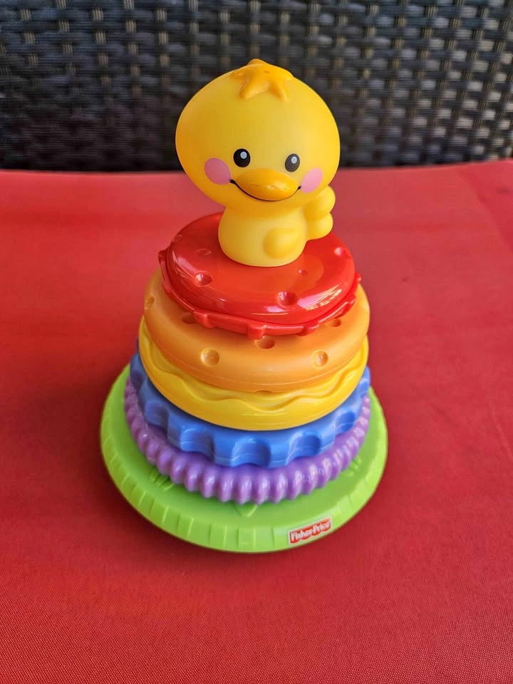 Fisher-Price Stacking Duck Toy🏈