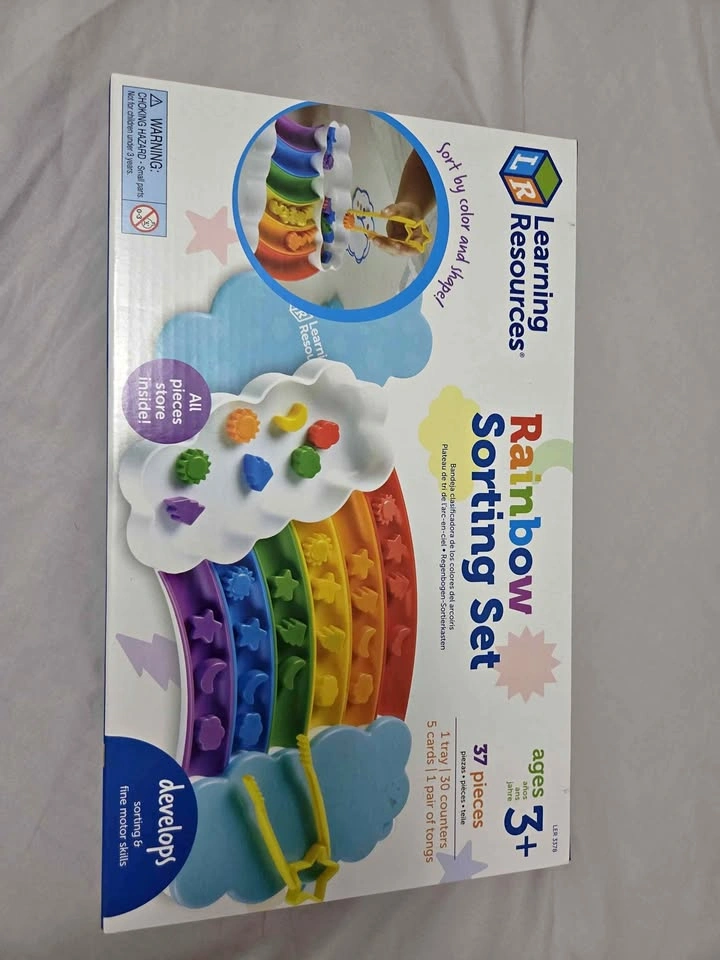 Learning Resources Rainbow Sorting Set🏈
