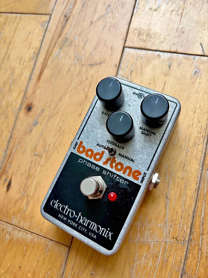 Electro-Harmonix Bad Stone Analog Phase Shifter Phaser Pedal