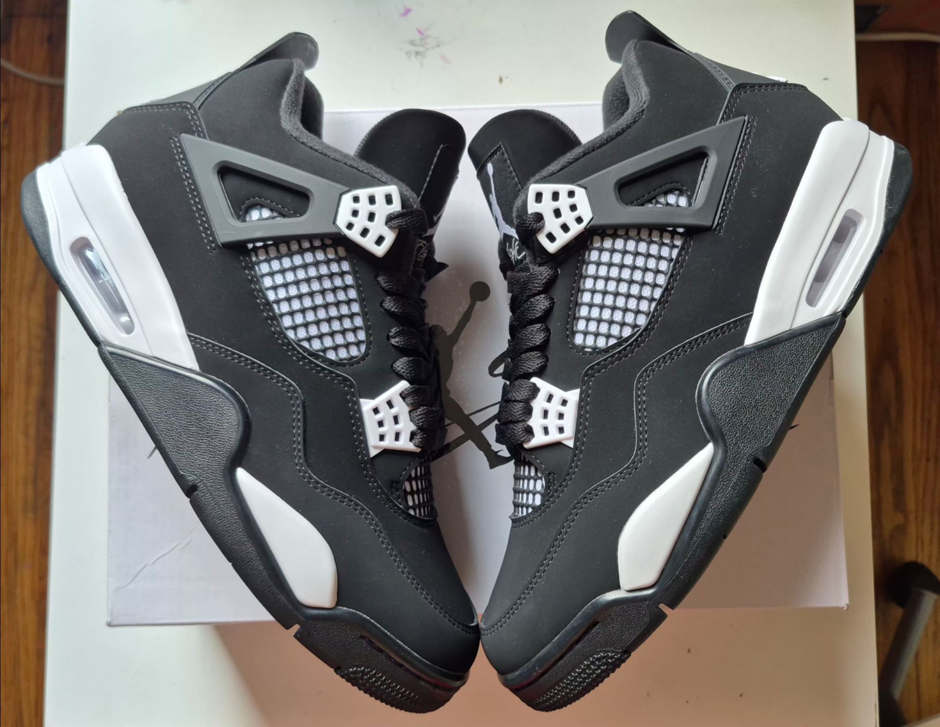 🏈Air Jordan 4 White Thunder Brand New - photo 2