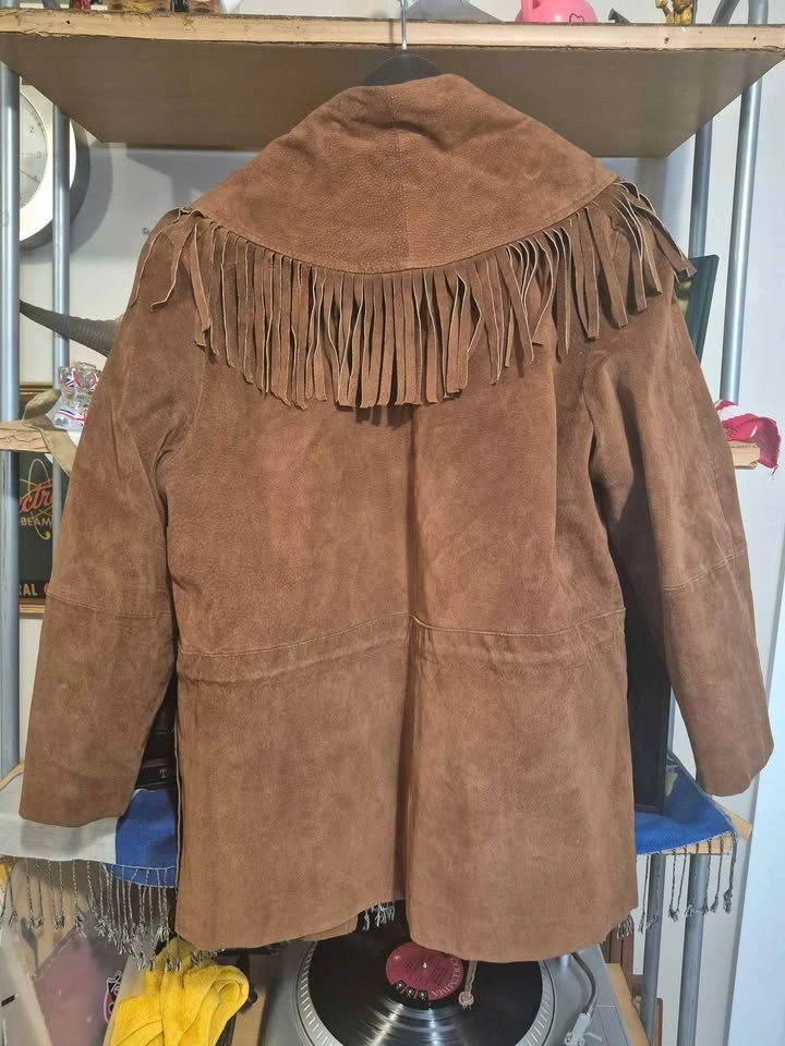 A Men's L Buckskin Jacket - photo 2