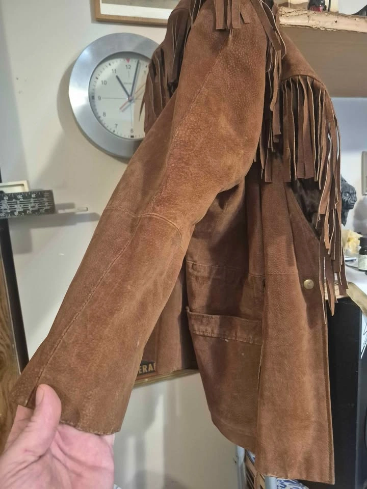 A Men's L Buckskin Jacket - photo 3