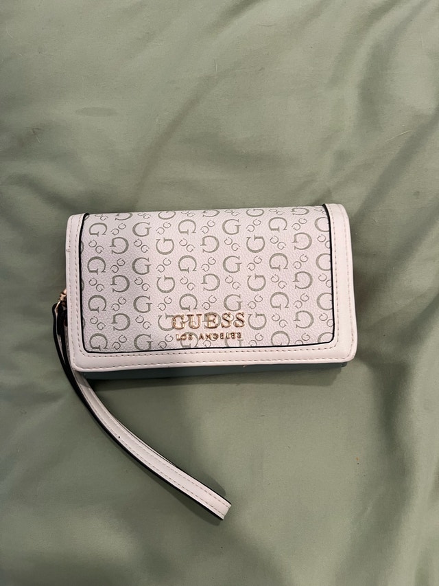 Guess Wallet - photo 3