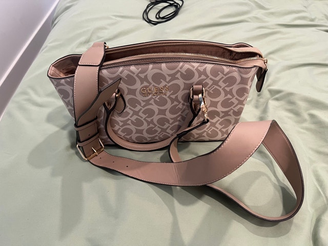 Guess Crossbody Bag with Long Adjustable Strap - photo 4