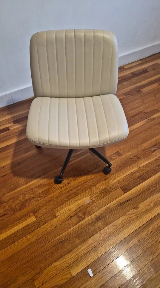 Cream Padded Office Chair