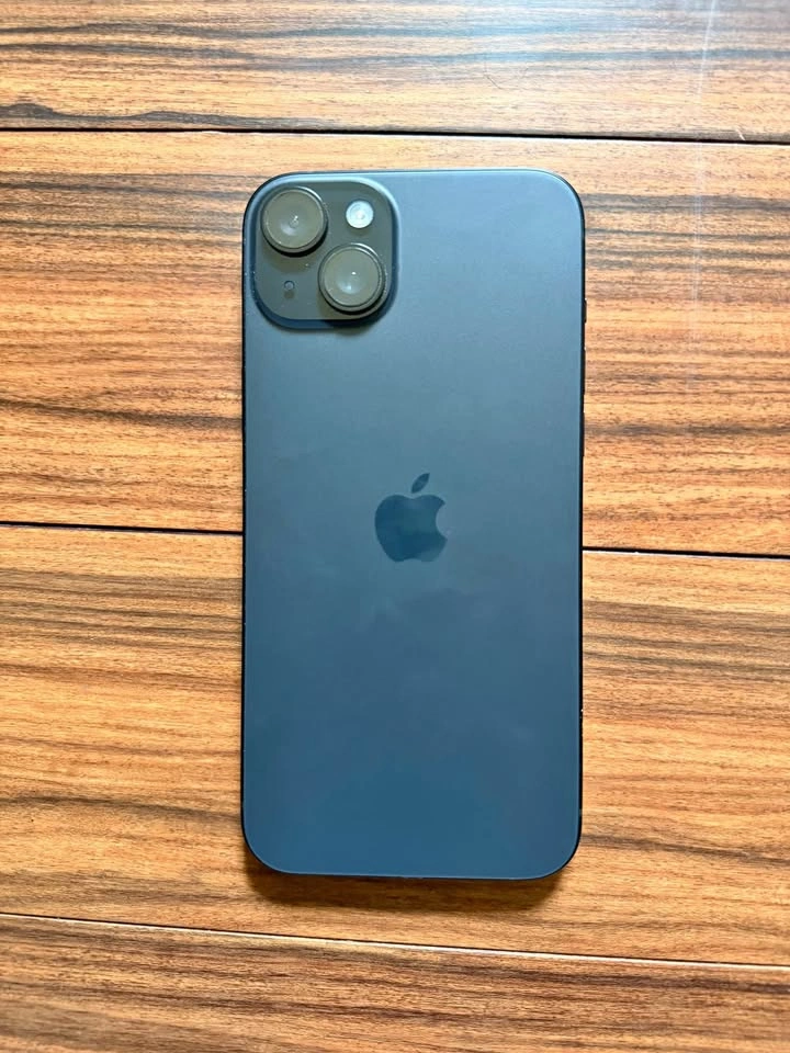 Apple iPhone 15 plus 128gb