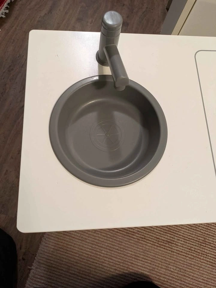 Ikea play kitchen + toy foods + tools & utensils - photo 3