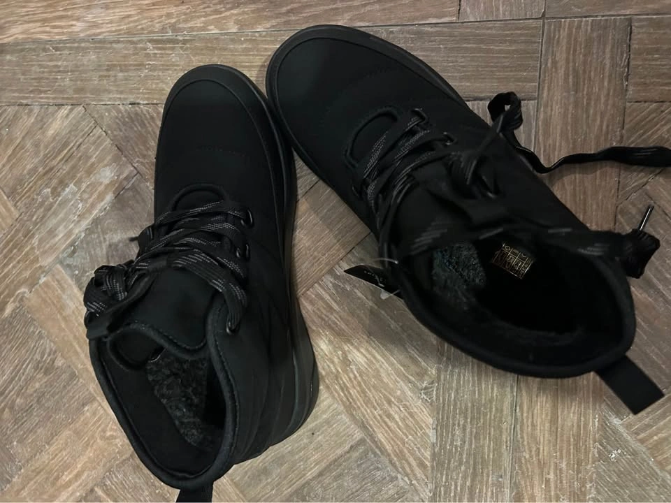 BAASPLOA Black Fleece-Lined Winter Boots – Brand New With Tags - photo 5