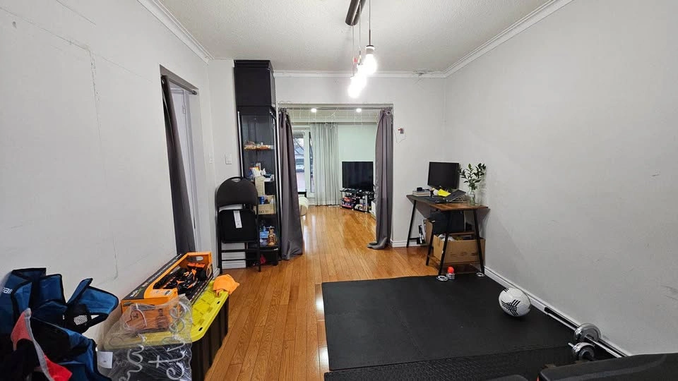 Private room for rent - photo 4