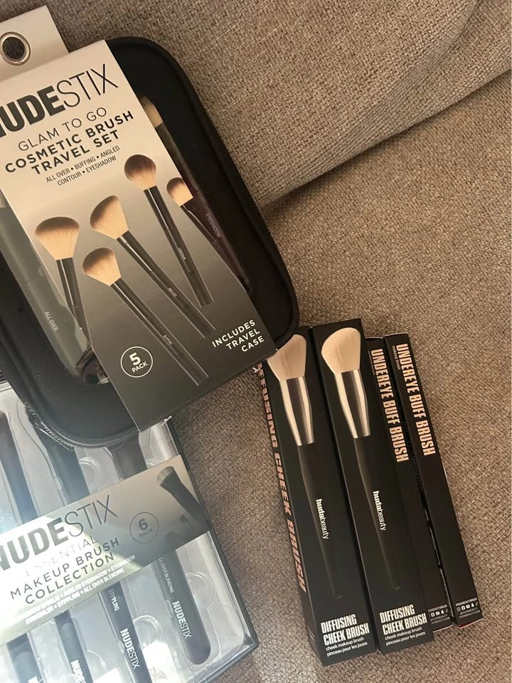 Nudestix and Huda Beauty Makeup Brush Collection - photo 2