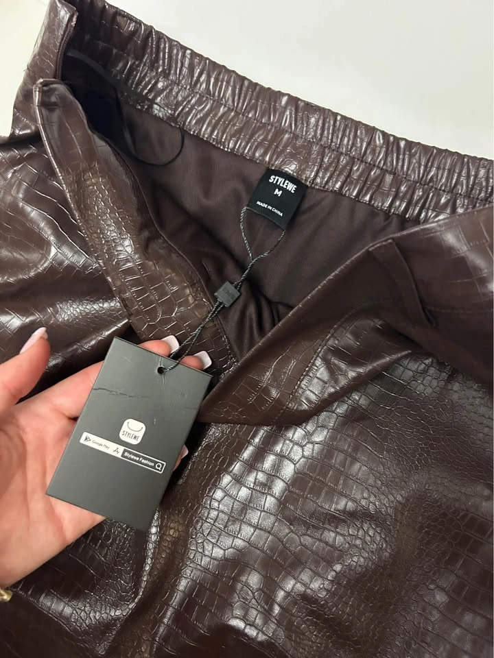 Stylewe Crocodile Embossed Faux Leather Skirt - photo 3
