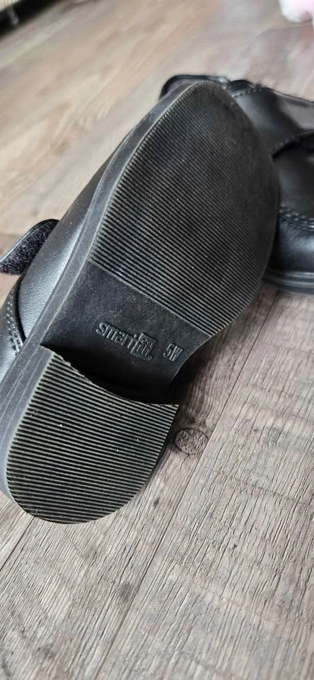 Toddler Black Dress Shoes Size 5 - photo 3