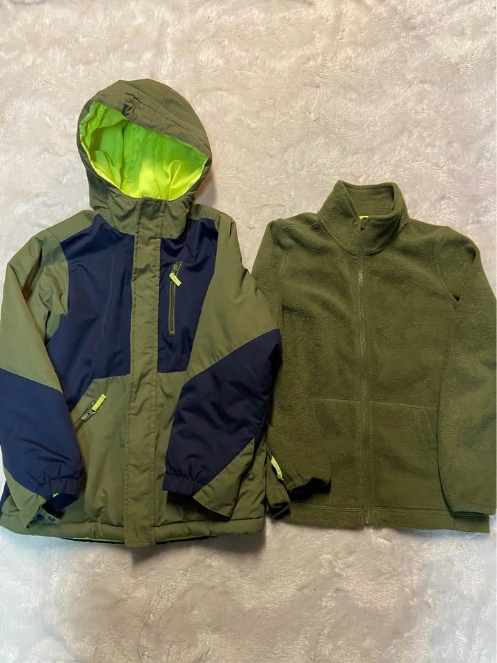Boys The Children’s Place 3 in 1 Winter Coats (size 7/8) - photo 5