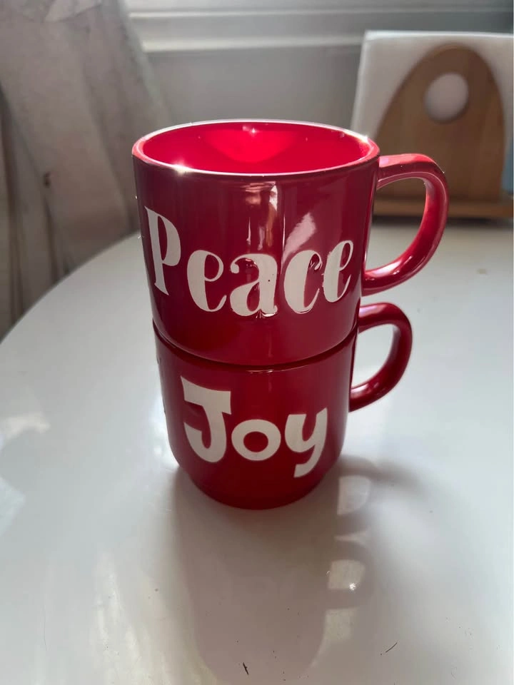 🏈 2pc. red mugs - photo 2