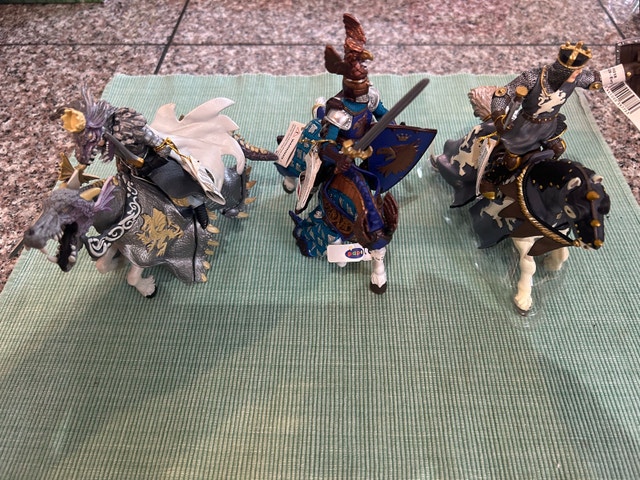 Papo Knight Figurines
