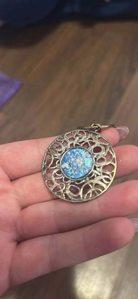 Roman Glass Necklace - photo 2