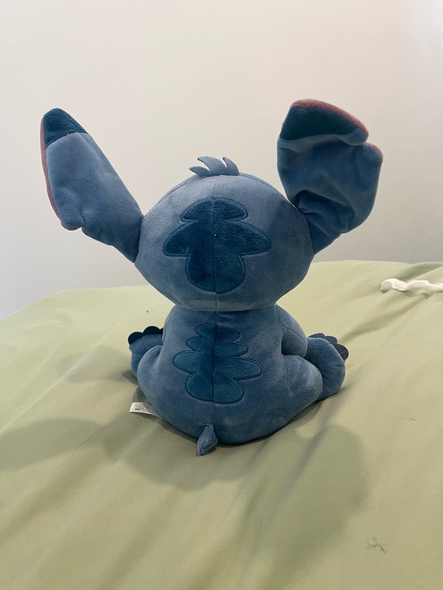 Disney Stitch Plushie - photo 3