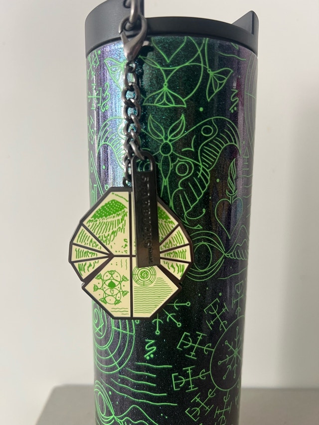 Wicked x Starbucks - photo 3