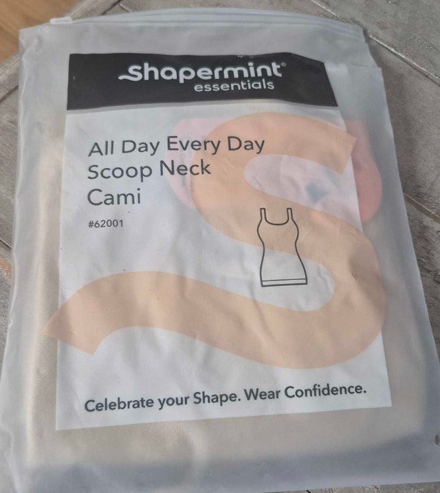 Shapermint, Scoop Neck Cam, Large, Chai color
