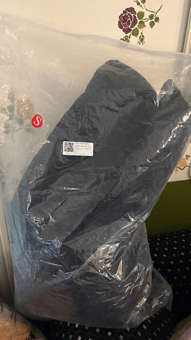Women’s Black Hooded Winter Jacket-Size S - photo 4