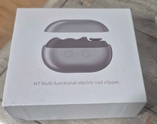 MULTIFUNCTIONAL ELECTRIC NAIL CLIPPER