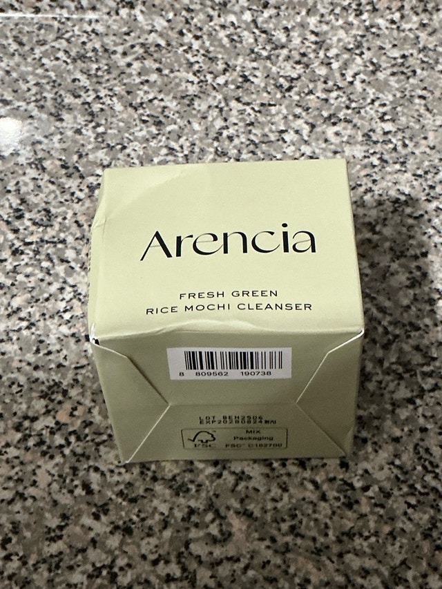 Arencia Fresh Green Rice Mochi Cleanser - photo 2