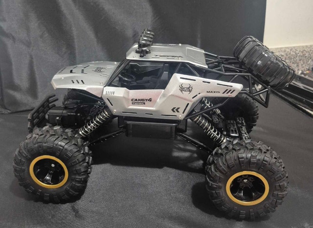 Shuangfeng Rock Crawler 4x4 RC Truck - photo 5