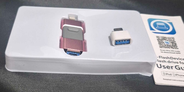 HighSpeed 512GB FlashDrive for iOS and PC - photo 4