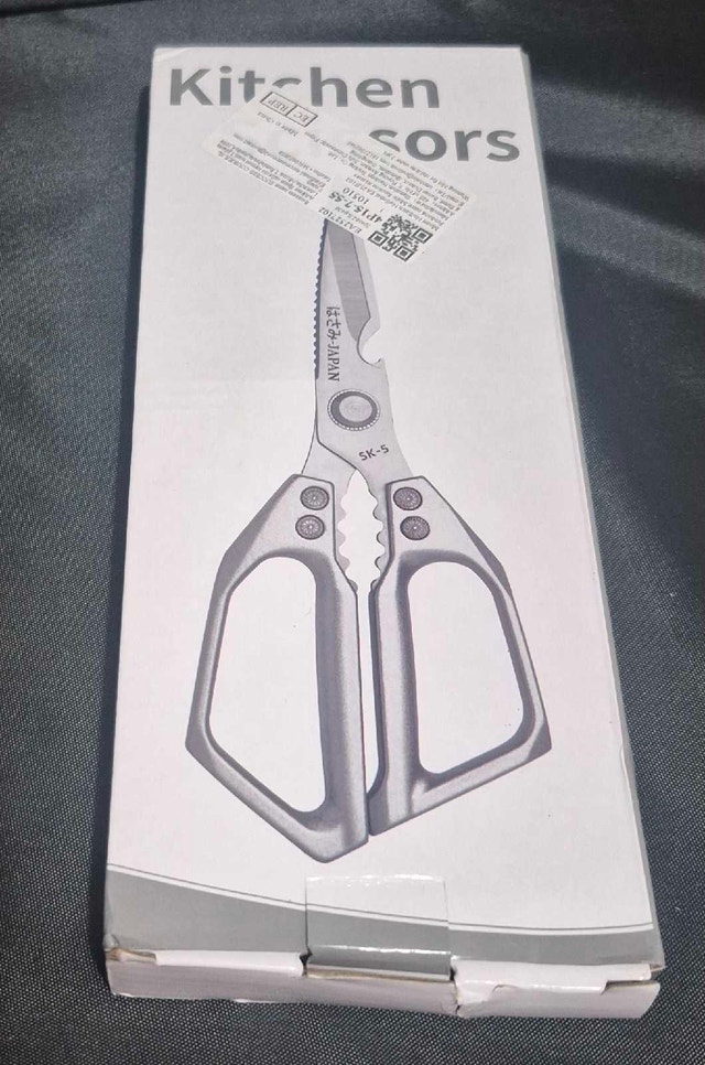 Multi-functional Kitchen Scissors