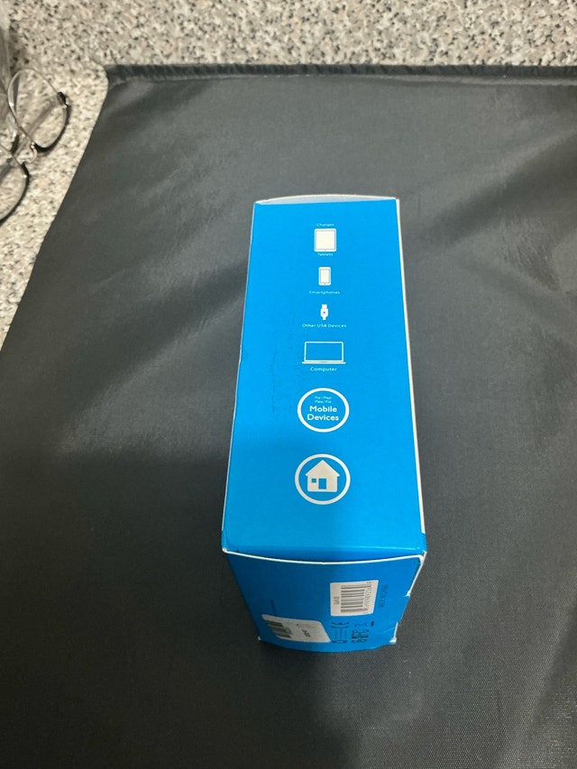65W GaN 3-Port USB Charger - photo 3
