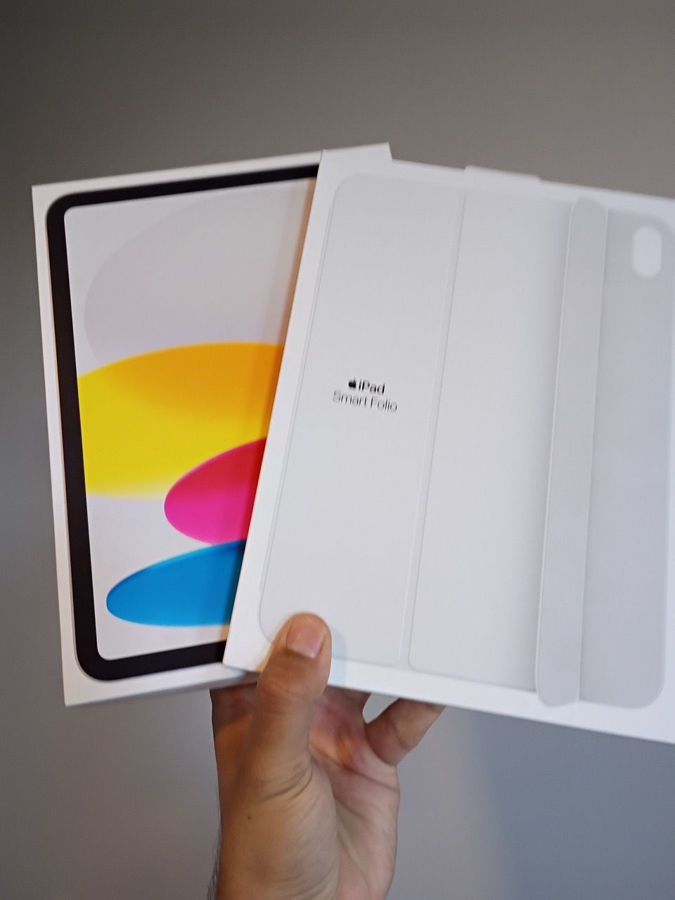 iPad A16 with Smart Folio and pen - photo 4