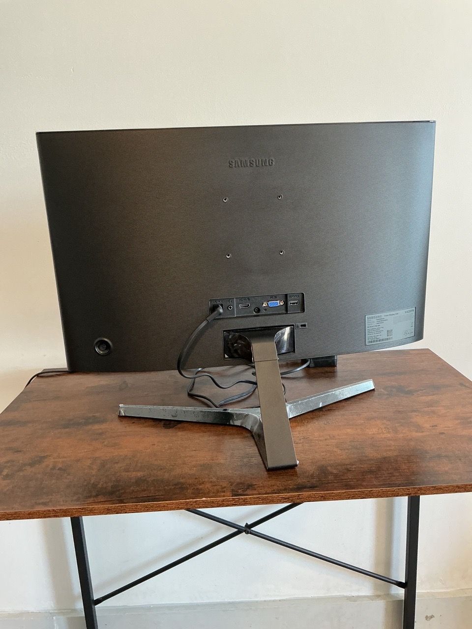 PERFECT 100Hz Samsung 24" 1080p monitor - photo 3