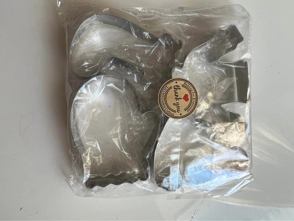 🏈 Cookie Molds- New - photo 2