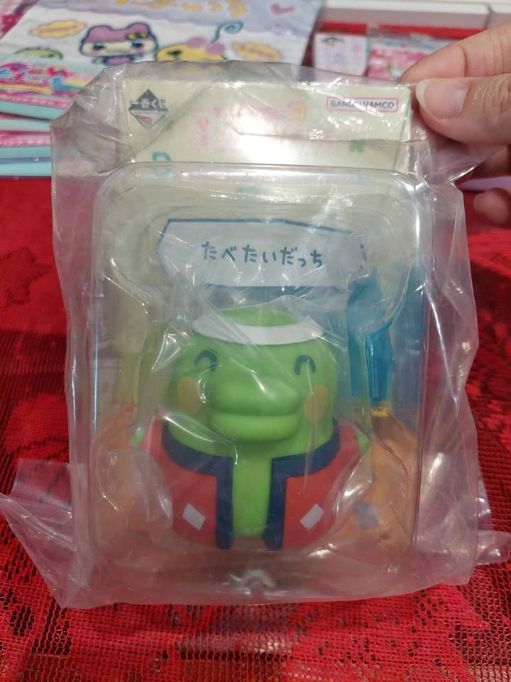 🏈 Tamagotchi - Kuchipatchi Figure 🍚
