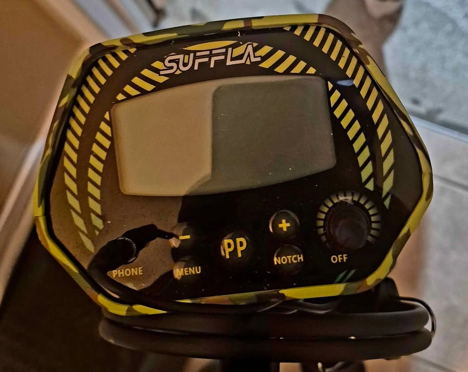 Like New Suffla metal detector with pinpointer - photo 2