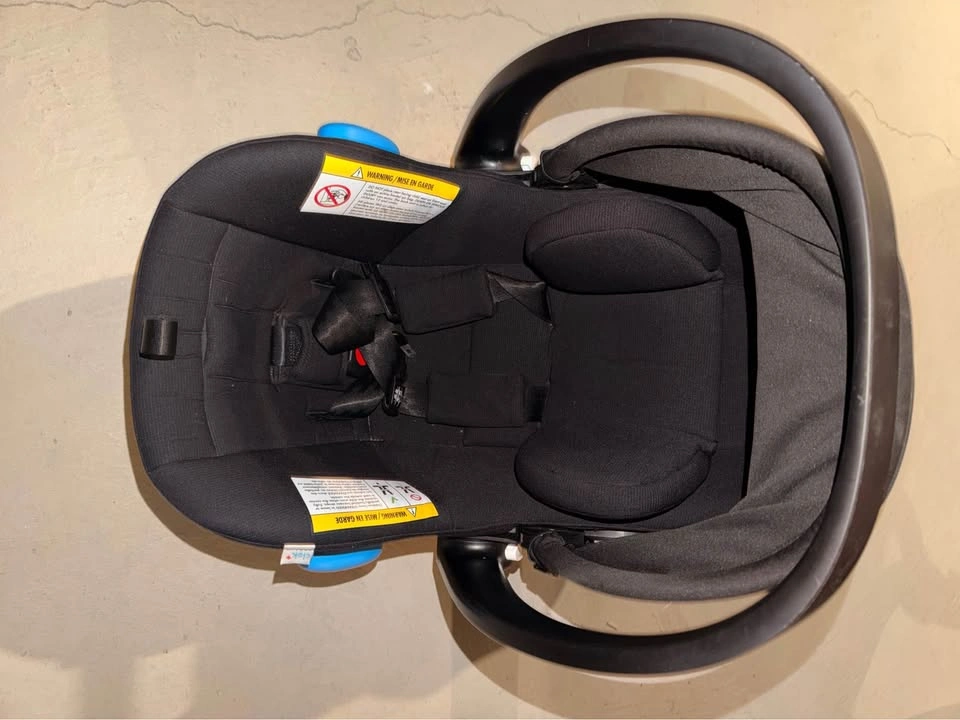 Clek Liingo Car Seat - photo 3