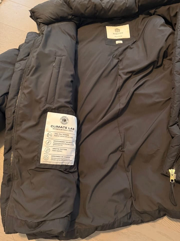 Aritzia Babaton Crown puffer- XL - photo 2