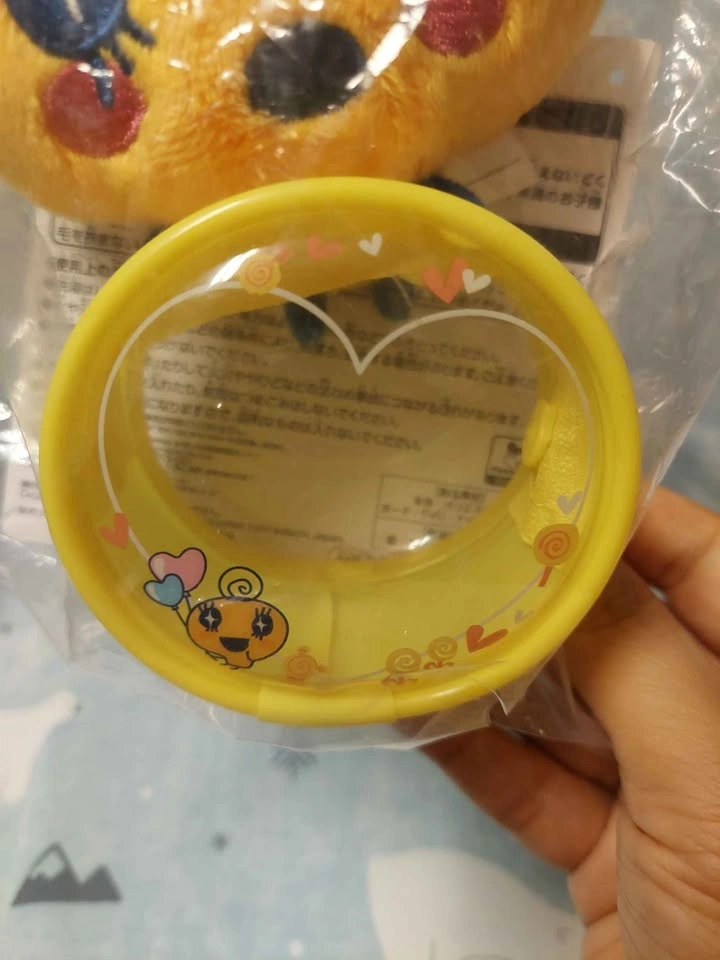 🏈 Tamagotchi Raffle Prize C - Memetchi Plush and Vinyl Pouch - photo 2