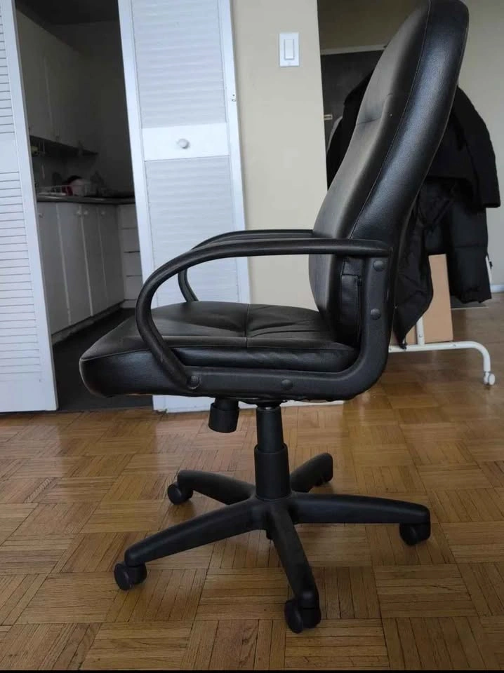Black Office Desk Chair - photo 2