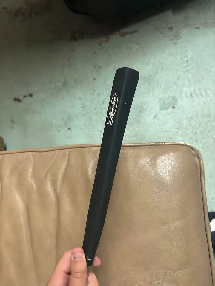 LH Acushnet Bulls Eye Putter image indicator(2)