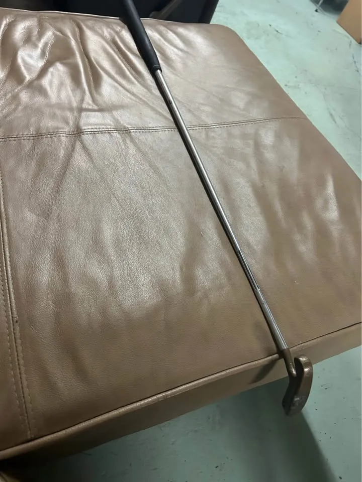 LH Acushnet Bulls Eye Putter image indicator(4)