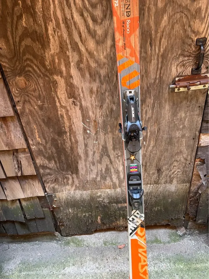 Assortment of Legendary Classic Skis image indicator(5)