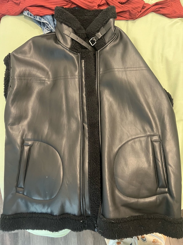 Faux Leather Vest XL