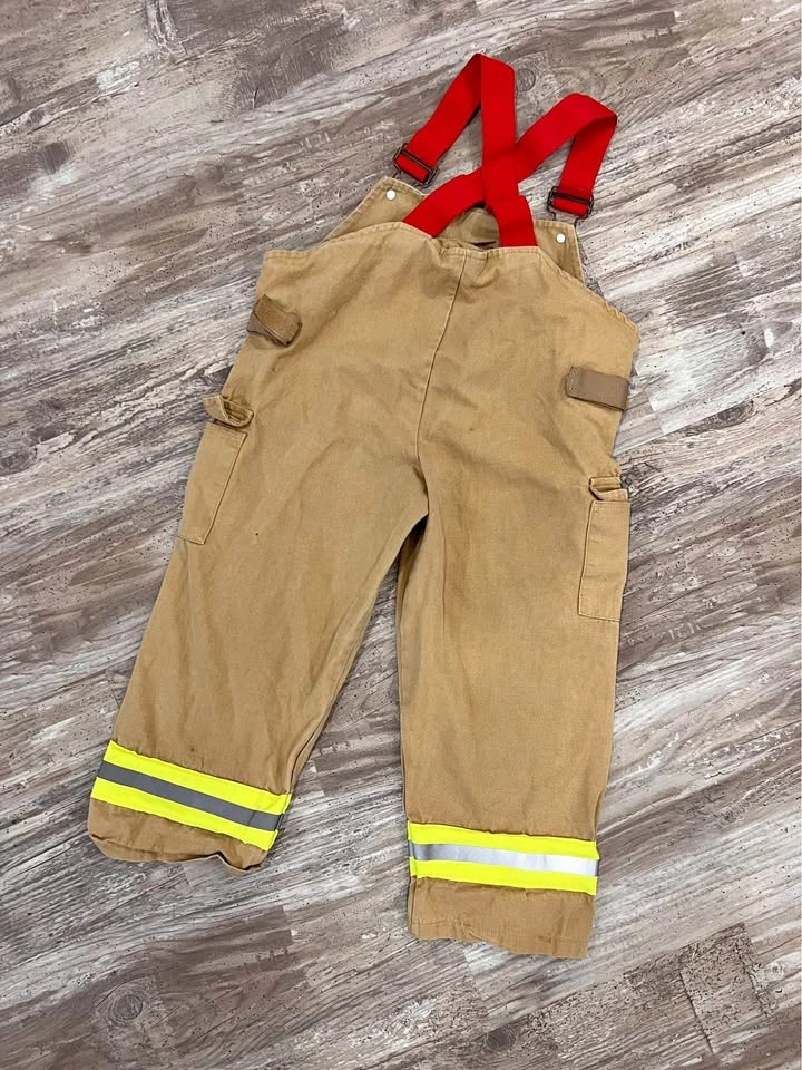 Kids Firefighter Costume Pants, Size 3/4 Years 🏈