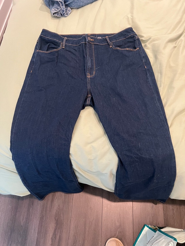 Old Navy Wow Flare Jeans