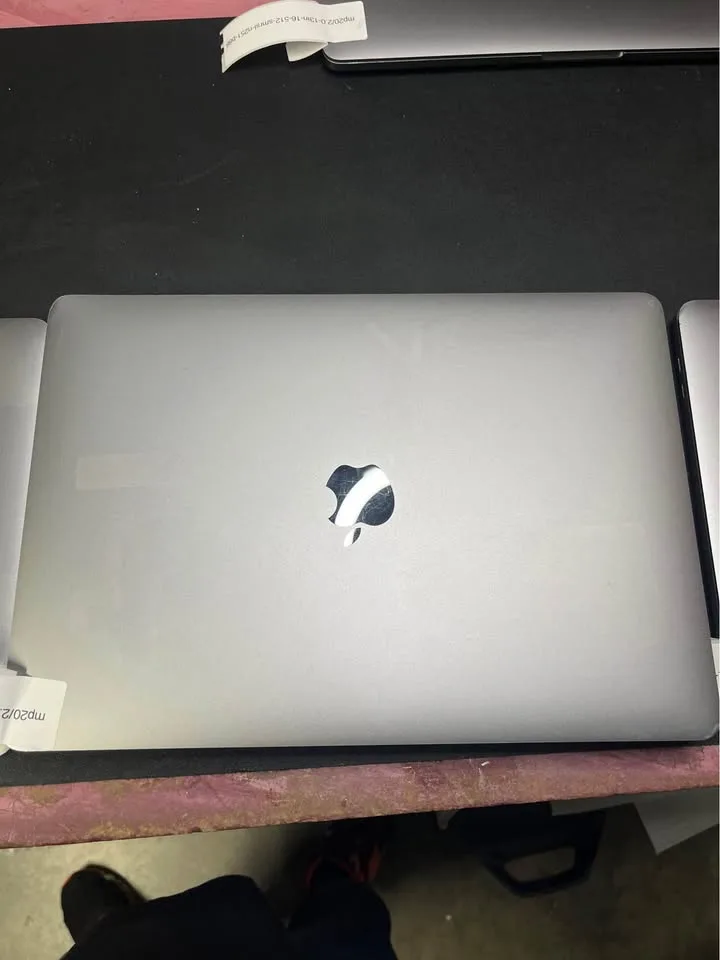 2020 Upgraded MacBook Pro 13” 16GB 500GB image indicator(7)
