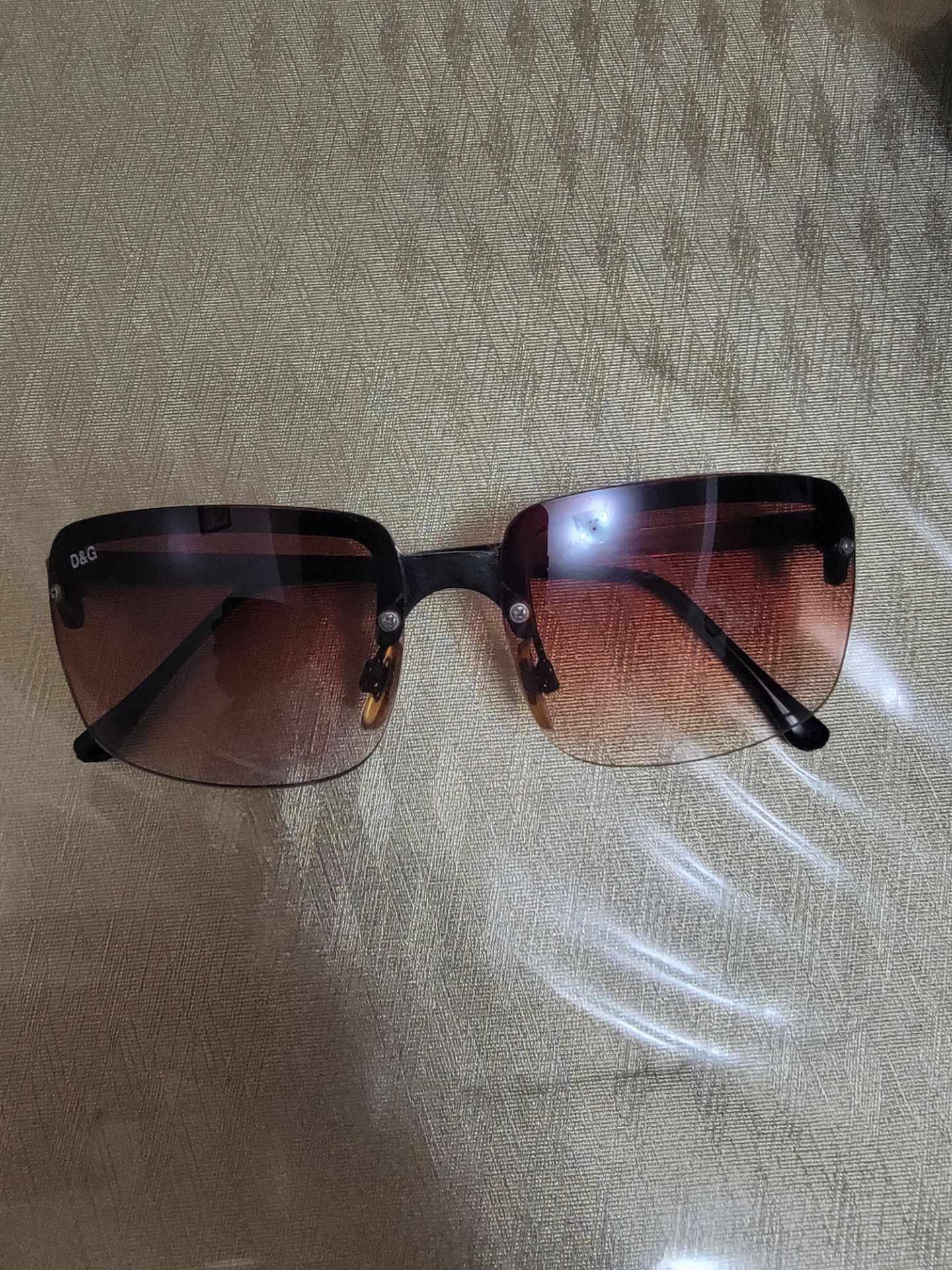 D&G Dolce & Gabbana Rimless Sunglasses with Case - photo 2
