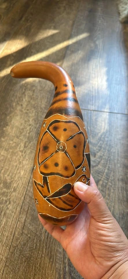 Hand-carved Peruvian gourd rain stick / rainmaker